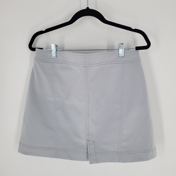 Athleta Tech Fit Golf Skirt Women's Size 8 Gray Zip Pockets Athleisure - Picture 2 of 4